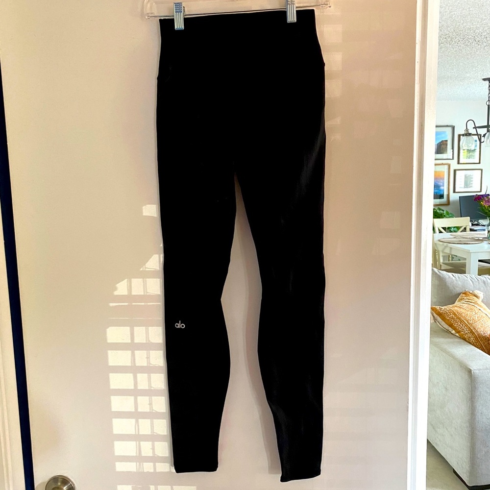 RELISTED - Alo Black Leggings